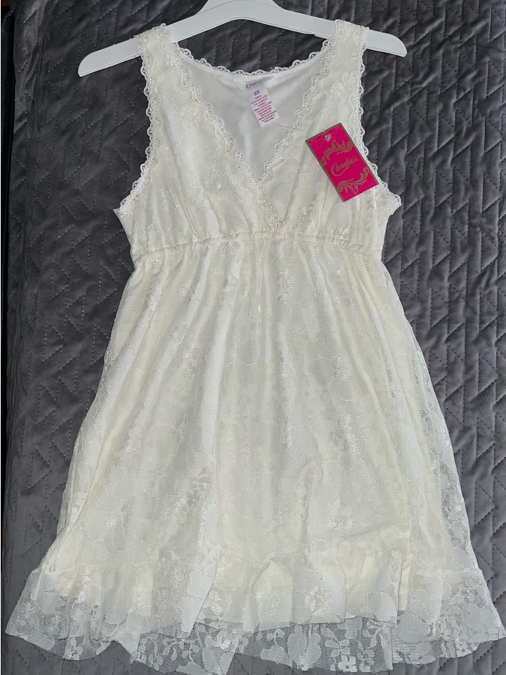 ♥️ Candie's Ivory Lace Stylish Women’s Tunic w/ Hem Top Y2K vintage coquette